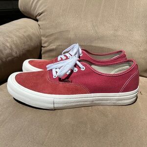 Vans Authentic Pig Suede